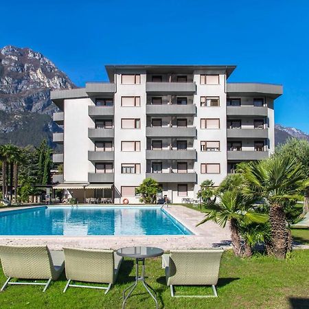 ريفا ديل غاردا Residence Monica المظهر الخارجي الصورة