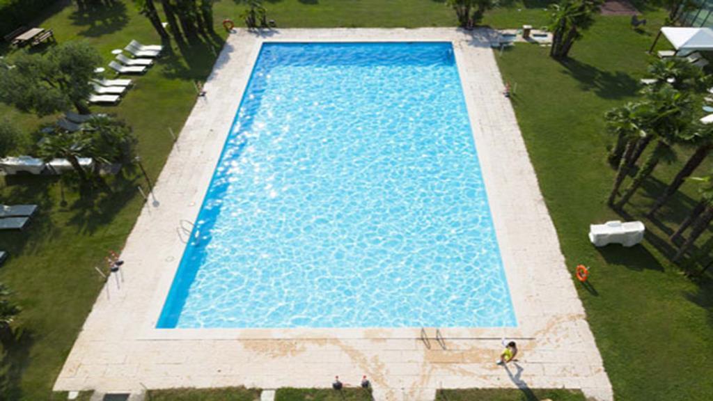ريفا ديل غاردا Residence Monica المظهر الخارجي الصورة